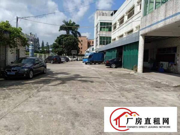
		辅城坳工业区新出原房东二楼整层1300平方厂房招租，无公摊
	