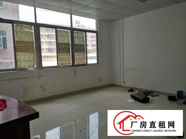 
		新出！辅城坳工业区新出楼上750平方厂房，招工零压力！
	