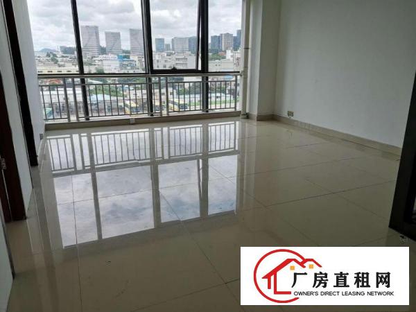 
		华南城地铁口，新出280平等精装电商贸易办公楼，可办公可仓库
	
