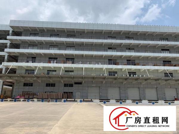
		平湖良安田红本楼上厂房一层2000平方配5吨货梯可分租
	