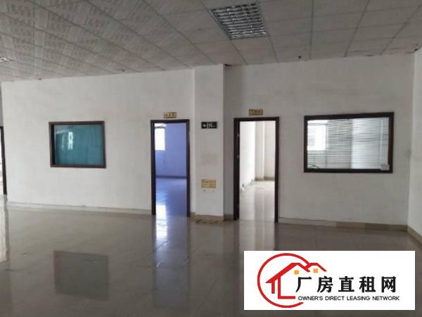 
		带装修布吉长龙地铁站附近工业园二楼400平方出租
	