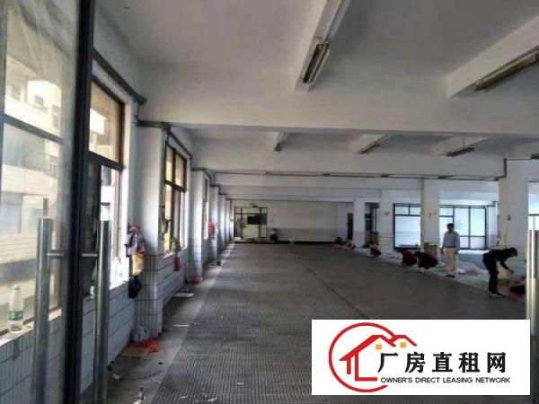 
		三联塘径工业园厂房4500平米（分租200平米起）
	