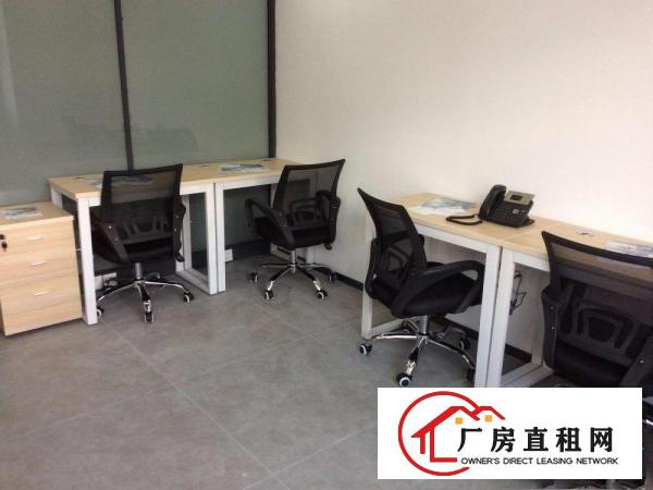 
		布吉南岭出租精装办公室，可注册，出红本，980即可拎包办公
	