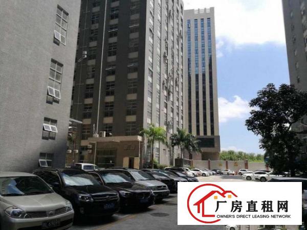 
		布吉大芬地铁站附近厂房楼上整层2158平方可做珠宝服装可
	