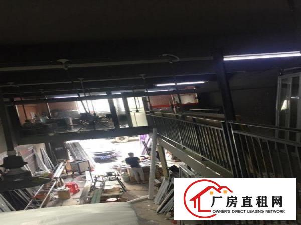 
		丹竹头沙湾汽车站.金鹏物流厂房300平米带停车位
	