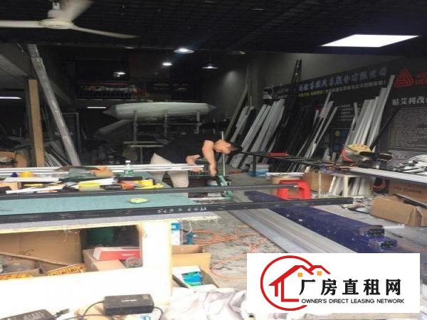 
		丹竹头沙湾汽车站.金鹏物流厂房300平米带停车位
	