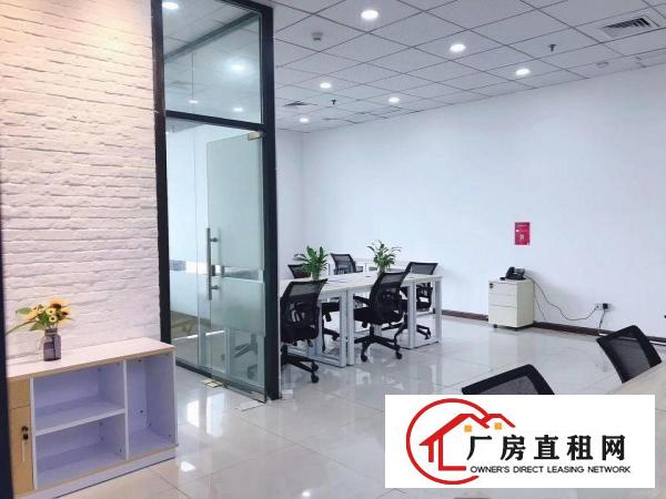 
		龙岗布吉/百鸽笼/大芬地铁站办公室出租20至200平精装修
	