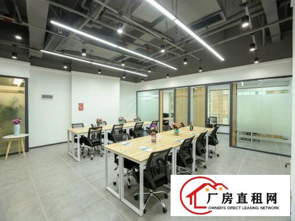 
		100多平可容纳20人办公可放货做仓库厂房出租，费用全包
	