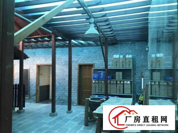 
		布吉布吉关楼上400平方带装修招租，适合做电子加工办公贸
	