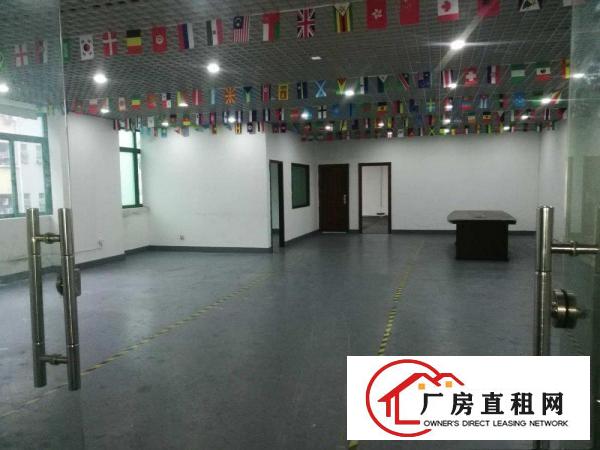 
		出租布吉康桥豪华装修办公室写字楼厂房仓库电商外贸很合适
	