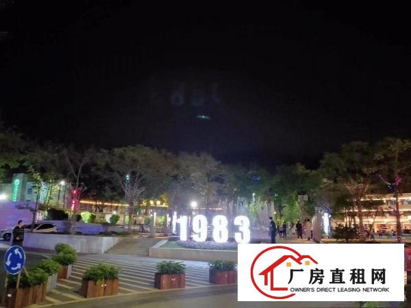 
		布吉南岭办公室出租，家私网络全包
	