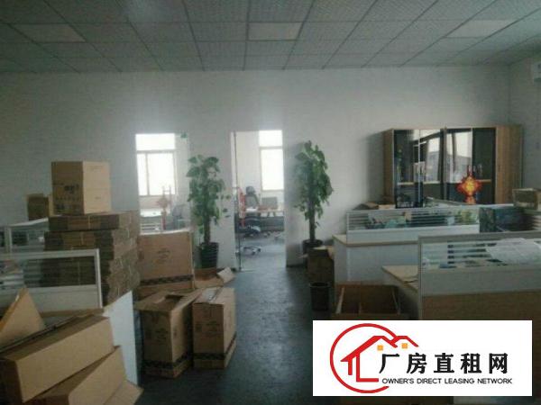 
		布吉大芬500方有办公室一楼厂房出租
	