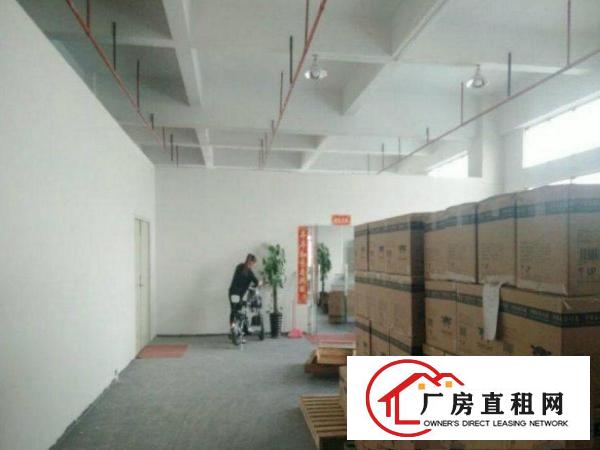 
		布吉大芬500方有办公室一楼厂房出租
	