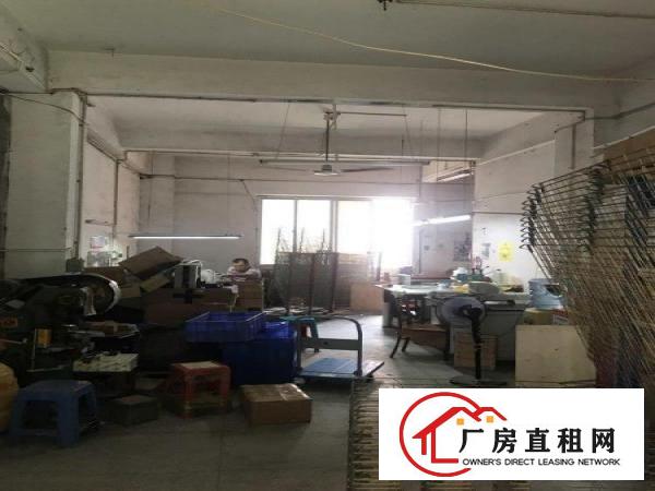 
		工业区标准厂房。分租出去130带办公室
	