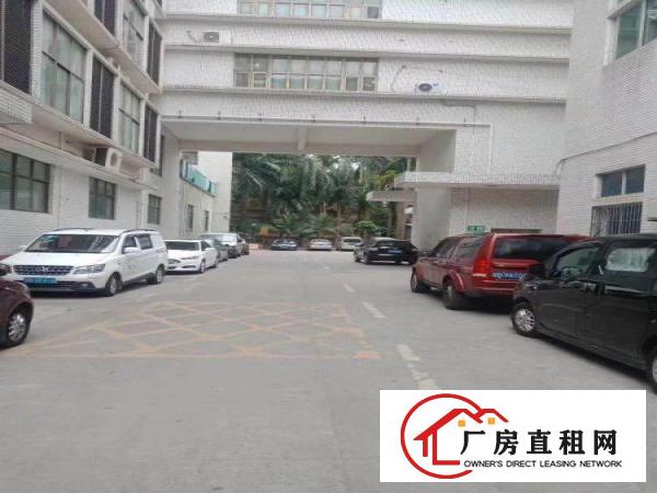 
		布吉丹竹头地铁站厂房出租
	