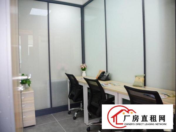 
		布吉南岭精装办公室，10平方起租，配红本租赁凭证可注冊
	