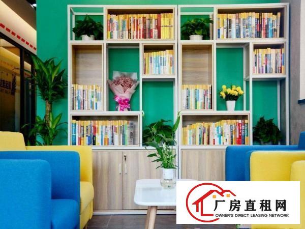 
		布吉南岭精装办公室，10平方起租，配红本租赁凭证可注冊
	