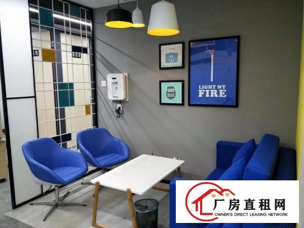 
		布吉办公室出租~设施齐全~拎包入住~可出红本可注冊
	