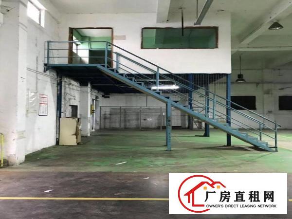 
		丹竹头地铁口独栋一楼厂房900平，层高7米适合仓库，配送，研
	