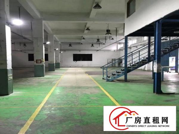 
		丹竹头地铁口独栋一楼厂房900平，层高7米适合仓库，配送，研
	