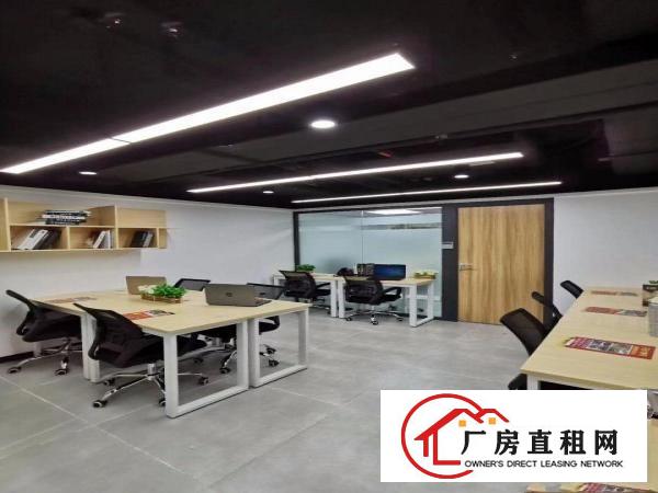 
		布吉商圈精装办公室出租50至200平任君选拎包办公
	