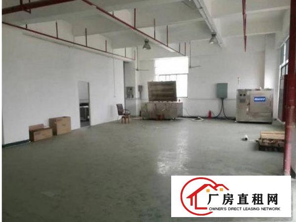 
		布吉吉华工业区楼上豪华装修,600平米厂房出租
	