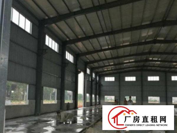 
		布吉深马工业区独院铁皮厂房800平方急租，现成水电线路
	