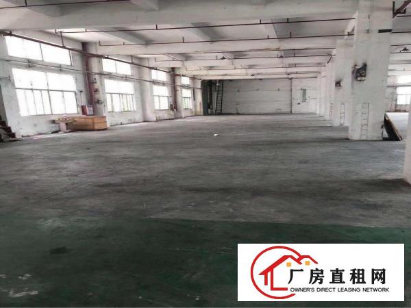 
		布吉秀峰工业区带红本一楼厂房1460平米，现已全部空出，看房
	