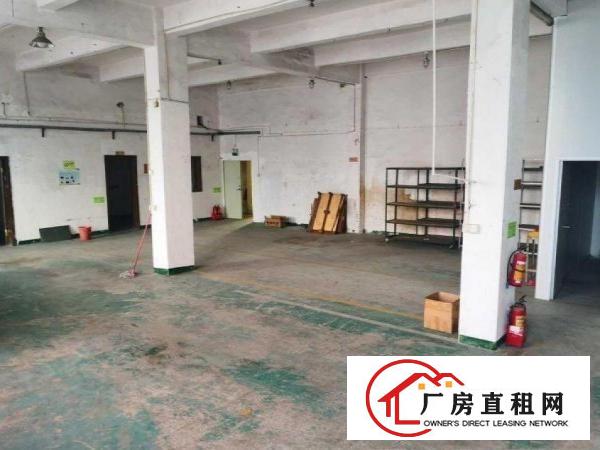 
		出租布吉华美工业区二楼500平带装修水电齐全面积实在
	