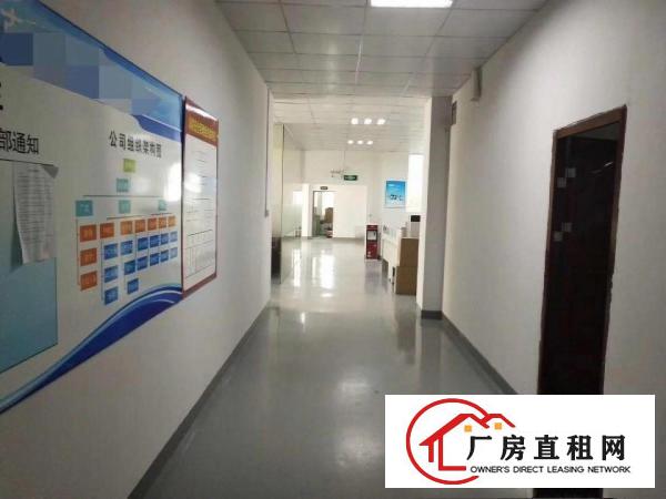 
		丹竹头地铁口二楼980平带装修电商办公厂房出租
	