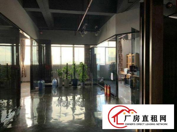 
		布吉丹竹头原房东厂房楼上带装修1500平方急租可分租
	