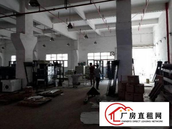 
		布吉松元头工业区一楼600平带装修厂房出租
	