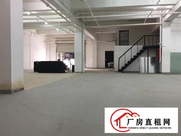 
		布吉红本厂房一楼1460平可分租
	