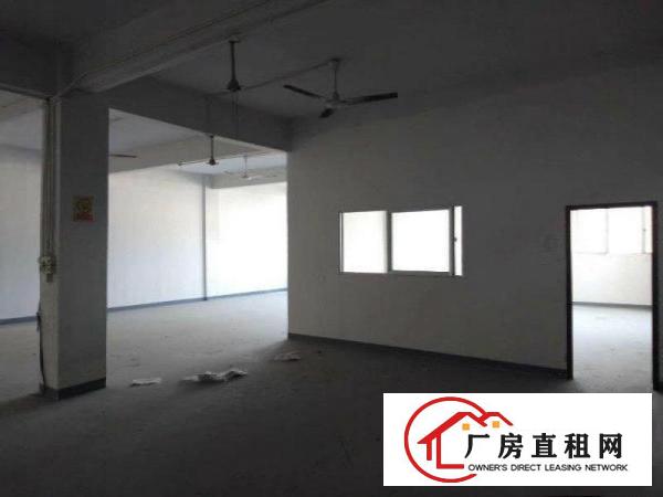 
		布吉甘坑新出（原房东）2000平厂房6米高带地坪漆消防喷淋
	