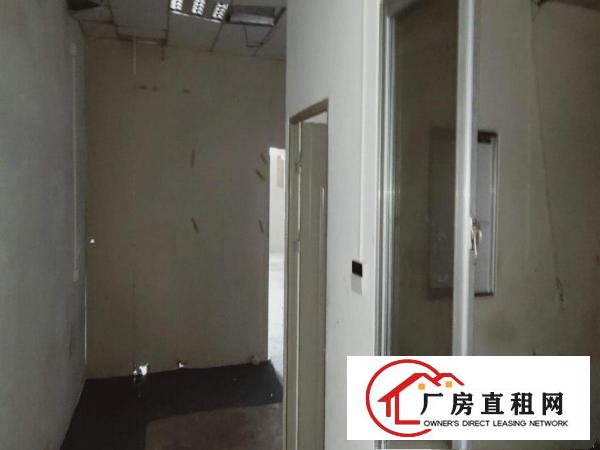 
		布吉可做制衣厂房200平方起租，形象好
	