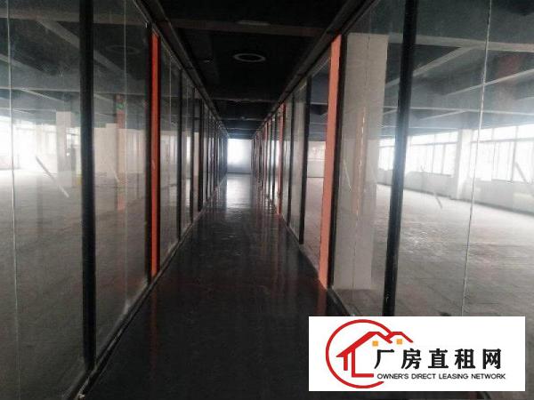 
		布吉丹竹头附近楼上200平米工贸型厂房出租
	