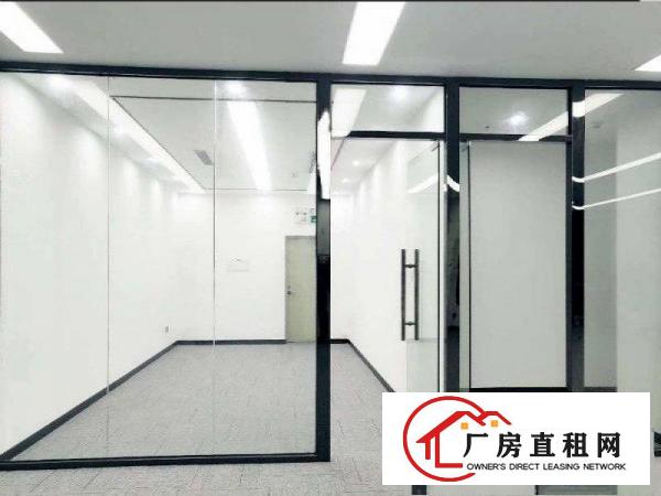 
		布吉精装修厂房80一160平方厂房（非中介）
	