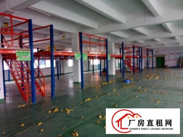 
		布吉丹竹头厂房出租400平大路旁边公摊面积小
	