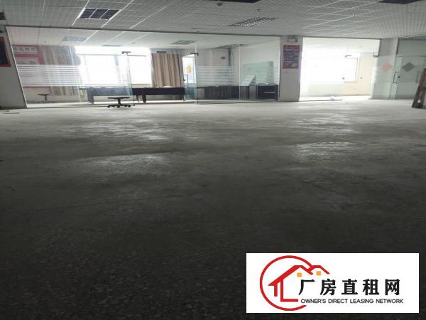 
		李朗原房东带精装厂房1000平和1700平出租实际面积没公摊
	