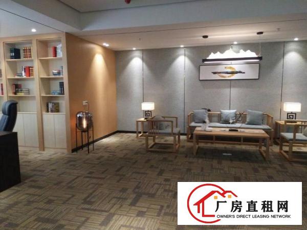 
		布吉木棉湾地铁口99至2200平电商创意园
	