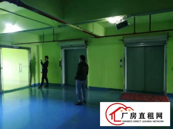 
		杨美地铁站附近小面积红本厂房出租200起分
	