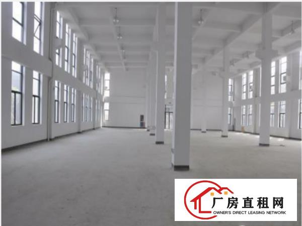 
		布龙路主道旁一楼商铺1800平，4S店名车广场汽车维修等
	