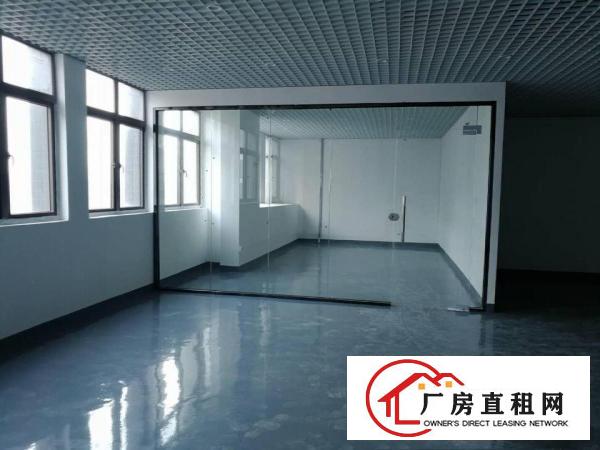 
		布吉下李朗红本带装修336平厂房出租无转让费
	