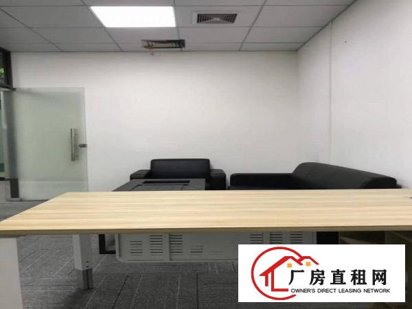 
		百鸽笼地铁站旁精装31格局办公室286平招租
	