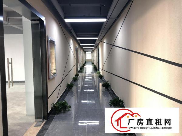 
		大芬地铁站业主厂房200~2000平米招租
	