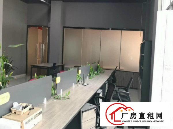 
		布吉（丹竹头）新出楼上560平方带装修厂房招租！
	