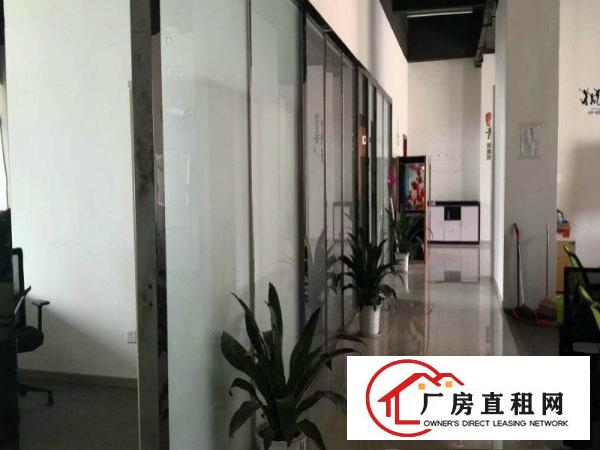 
		布吉（丹竹头）新出楼上560平方带装修厂房招租！
	