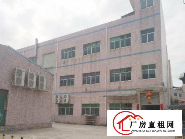 
		布吉仓库500平米起大小分租空地非常大交通十分便利
	