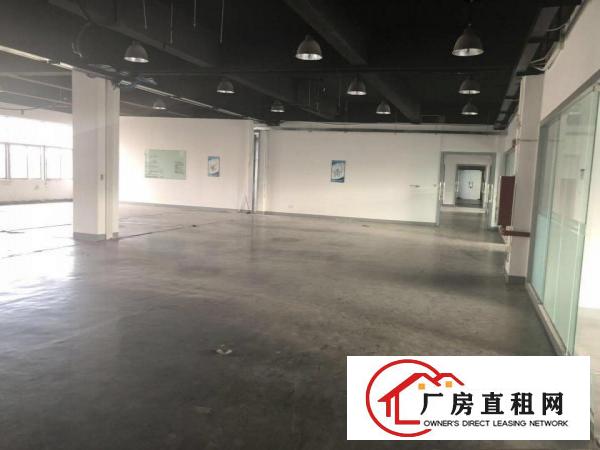 
		布吉百鸽笼地铁口A口35000平米厂房出租分租
	