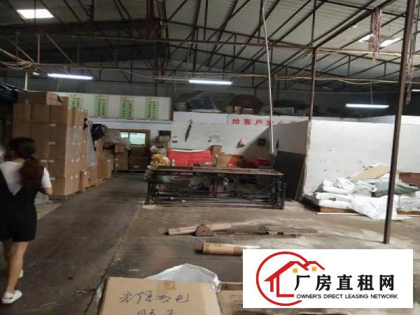 
		布吉新出厂房出租1260平整租好谈空地大
	
